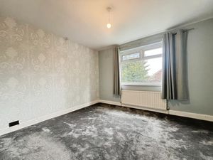 Bedroom- click for photo gallery